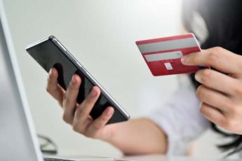 metode-simple-ce-transformă-cardul-de-credit